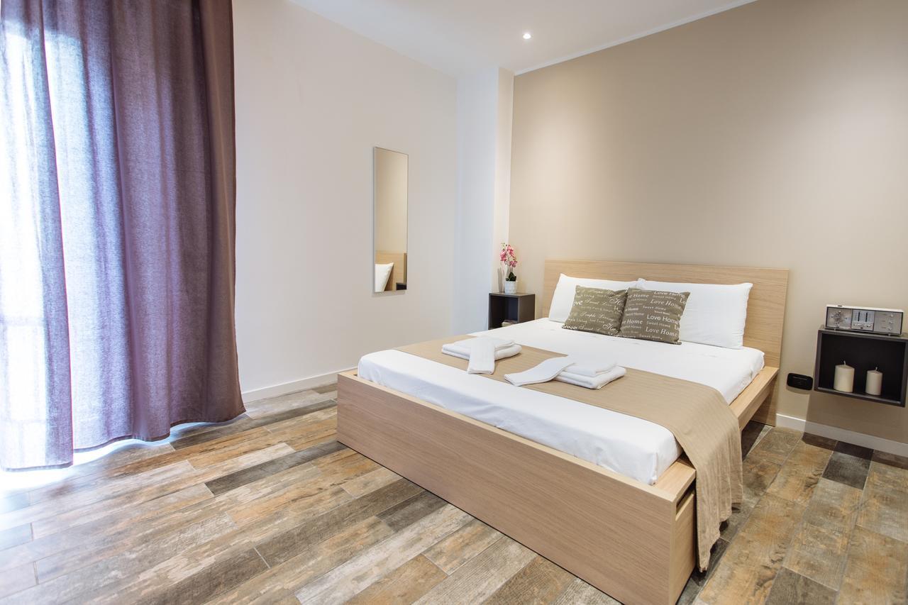 Politeama Luxury Suites Palermo Exterior foto